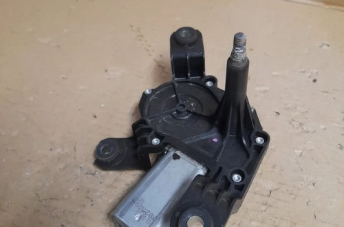 SILNICZEK WYCIERACZKI TYŁ OPEL ZAFIRA B nr 53025212