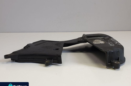 Ford Focus MK1 1.6 16V OBUDOWA ROZRZĄDU osłona