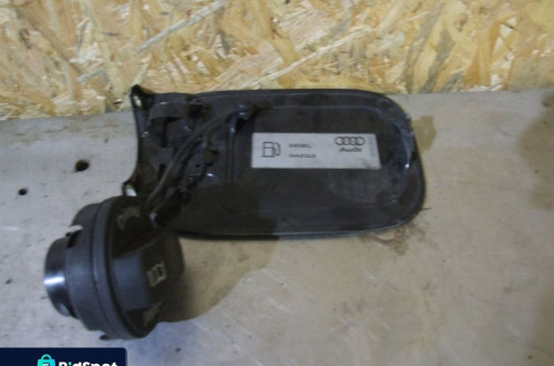 AUDI A4 B6 KOMBI KLAPKA WLEWU PALIWA 8E0010184H LZ9W LZ5W LZ5C LY7W