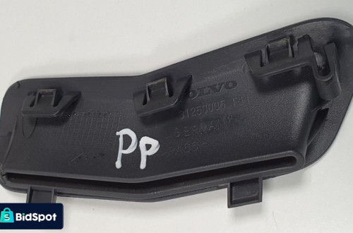 PROWADNICA PASA PRAWY PRZÓD VOLVO C30