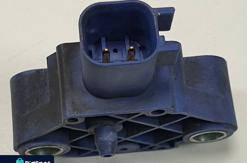 SENSOR UDERZENIOWY VOLVO C30 V50 30737140