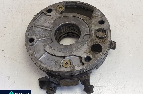 Volvo XC90 2.4 D5 POMPA OLEJU olejowa 3063737