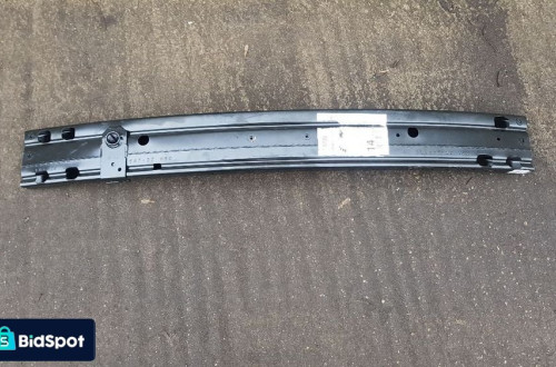 BELKA ZDERZAKA PRZÓD RENAULT KADJAR  NOWA ORYGINALNA