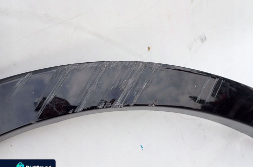 AUDI Q3 8U 11- S-LINE LISTWA BŁOTNIKA PRAWA TYŁ