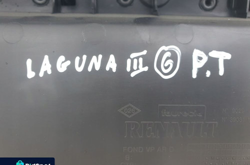 Renault Laguna III BOCZEK DRZWI PRAWY TYŁ skóra HB