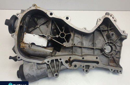 Vw Golf V 1.6 FSI OBUDOWA ROZRZĄDU 03C109211G