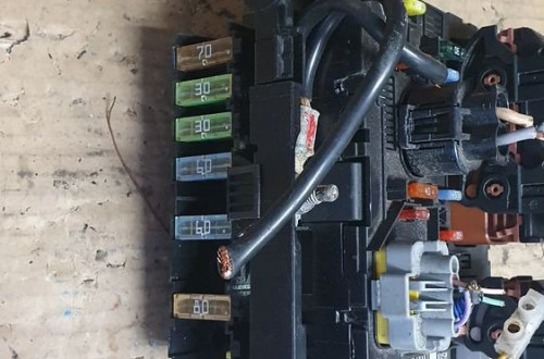 MODUŁ SKRZYNKA BEZPIECZNIKÓW BSM L11 PEUGEOT CITROEN 9661708280