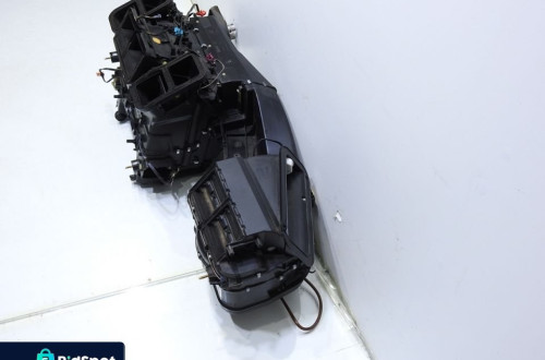 NAGRZEWNICA KLIMA MERCEDES W211 2.2 CDI