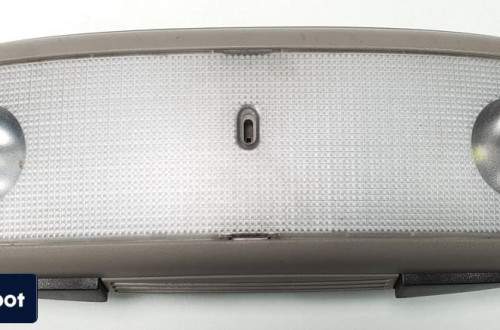 LAMPKA OŚWIETLENIE CZUJNIK RUCHU ALARMU VOLVO V60