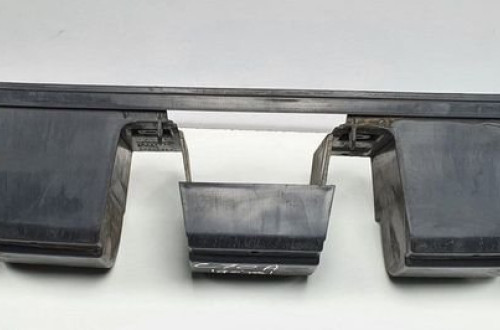 ŚLIZG ZDERZAKA TYŁ VOLVO C70 II 09466909