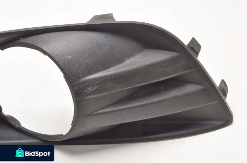 FORD KUGA MK1 KRATKA ZDERZAKA PRAWA 8V41-19952-A