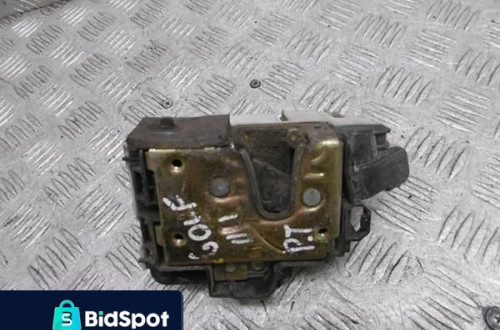 ZAMEK DRZWI PRAWY TYŁ TYLNY VOLKSWAGEN GOLF 3