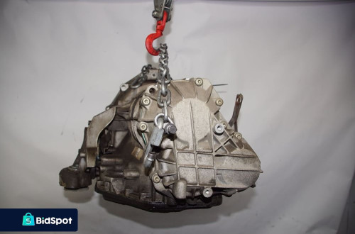 SKRZYNIA BIEGÓW VOLKSWAGEN PASSAT B5 CJQ