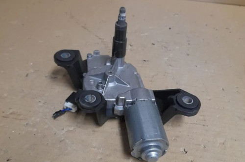 Nissan Qashqai J10 Lift Silniczek wycieraczek 0390201820