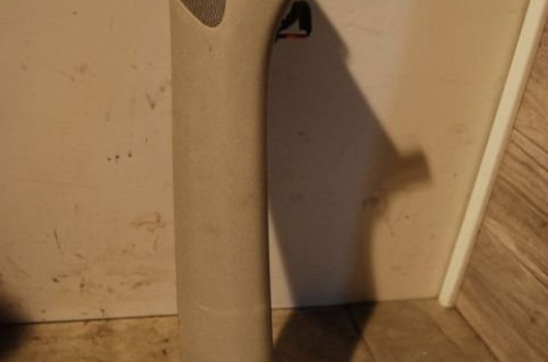 TAPICERKA SŁUPKA LEWA 6Q0867233G POLO IV 9N 6Q0867233E