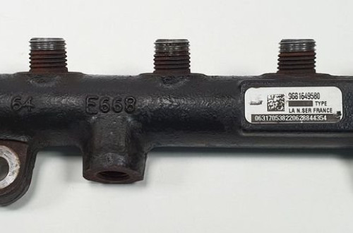 LISTWA WTRYSKOWA VOLVO C30 V50 2.0 D4 9681649580