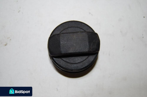 KOREK WLEWU PALIWA 1H0201553B VW AUDI SEAT SKODA
