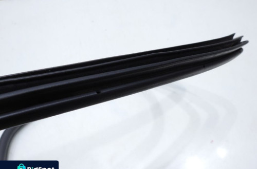 USZCZELKA DRZWI LEWY TYŁ HONDA CR-V I