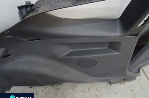BOCZEK BOCZKI BAGAŻNIKA MITSUBISHI COLT VI 04-08 HB 3D NR79