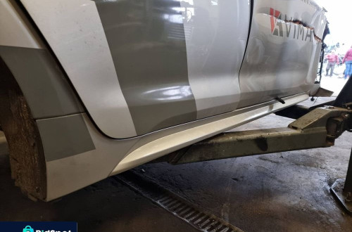 PRÓG PRAWY TOYOTA COROLLA E21