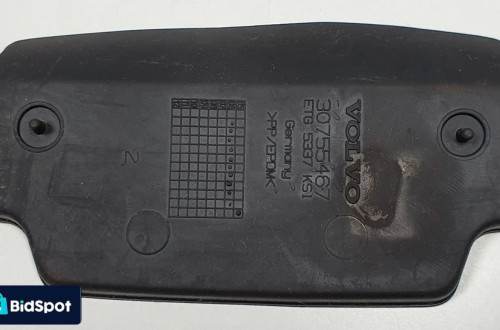 GUMA WKŁAD KONSOLI VOLVO C30 30755467
