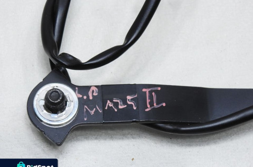 ZAPINKA PASA BEZPIECZEŃSTWA LEWY PRZÓD MAZDA 5 II