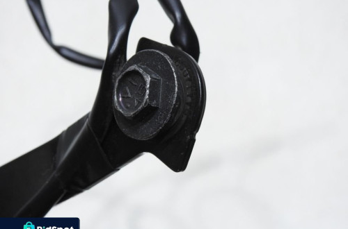 ZAPINKA PASA BEZPIECZEŃSTWA LEWY PRZÓD MAZDA 5 II