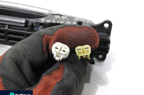 KLAMKA DRZWI PRAWY PRZÓD ZCD SUZUKI SWIFT IV LIFT