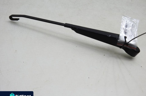 RAMIE WYCIERACZKI KLAPY CHEVROLET UPLANDER