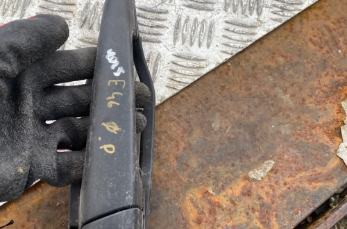 bmw e46 klamka zewnetrzna prawy przód przednia prawa 8216122