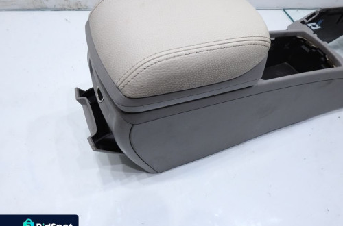TUNEL ŚRODKOWY PODŁOKIETNIK VOLVO V50