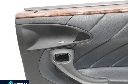 BOCZEK DRZWI PRAWY TYŁ LANCIA LYBRA KOMBI