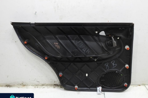 BOCZEK DRZWI PRAWY TYŁ LANCIA LYBRA KOMBI