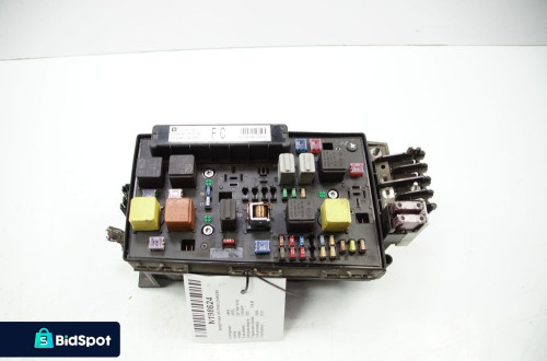 SKRZYNKA BEZPIECZNIKÓW OPEL ASTRA H III 13191126