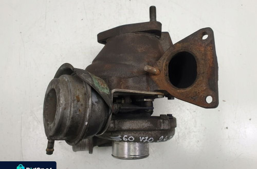 Volvo S60 V70 2.4 D5 TURBOSPRĘŻARKA turbo 8653122