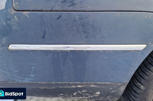 VOLKSWAGEN PASSAT B6 KOMBI LISTWA ZDERZAKA TYŁ PRAWA CHROM