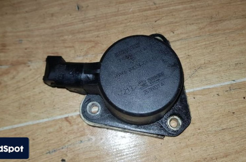 RENAULT LAGUNA I 2.0 CZUJNIK POŁOŻENIA WAŁKA ROZRZĄDU 7700872494A