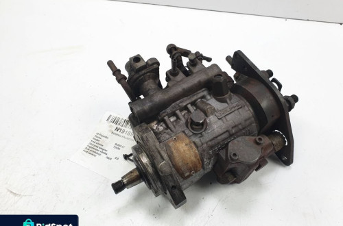 POMPA WTRYSKOWA BOBCAT T2556 1398 PERKINS 9320A213G