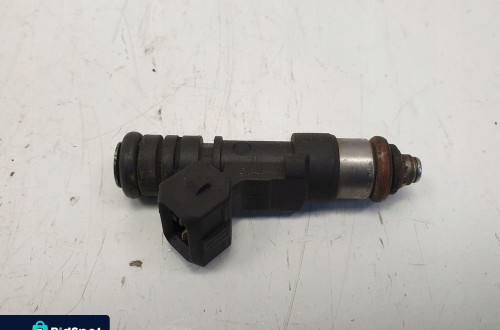 Opel Meriva B 1.4 T turbo WTRYSKIWACZ 028158207