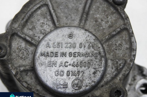 POMPA VACU VACUM MERCEDES W212 2.2 CDI A6512300165