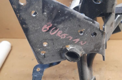 suzuki burgman 650 stelaż zegarów