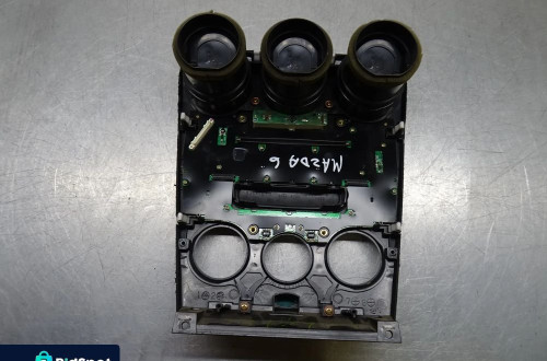 MAZDA 6 02-05 KOMBI 2.0D RADIO RADIOODTWARZACZ