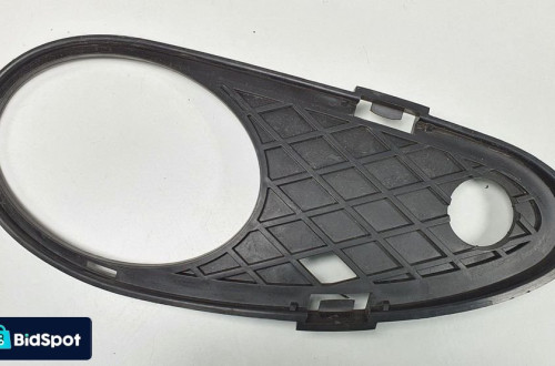 KRATKA ZDERZAKA LEWA MERCEDES W203 A2038850523