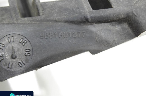 KRATKA ZDERZAKA ŚRODKOWA PRZÓD CITROEN C3 PICASSO