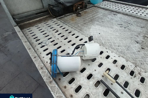 toyota yaria ii 2 1.0b pompa pompka wskaznik paliwa 77020-0d080