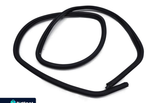 USZCZELKA DRZWI PRAWY TYŁ JEEP GRAND CHEROKEE ZJ