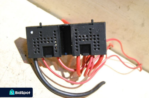 SKRZYNKA BEZPIECZNIKÓW 6Q0937517 POLO IV IBIZA