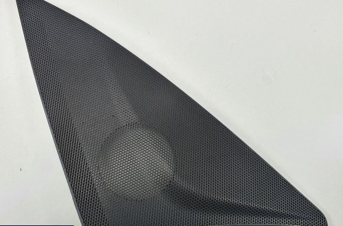 TRÓJKĄT OSŁONA LUSTERKA LEWA CITROEN C5 III X7