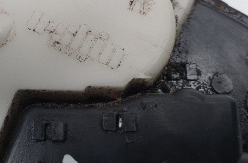 ZAMEK DRZWI PRAWY PRZÓD OPEL AGILA A EUROPA