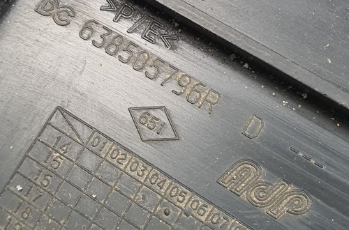 OSŁONA NADKOLA PRAWY PRZÓD RENAULT TWINGO III